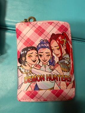 K pop Demon Hunters Pink Zip Wallet